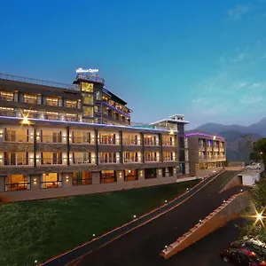 Resort The Queen